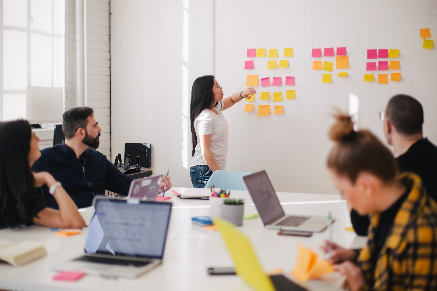 Treinamentos empresariais que transformam equipes